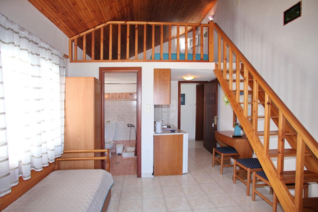 Mariren Apartment นิโอไกลมา ภายนอก รูปภาพ