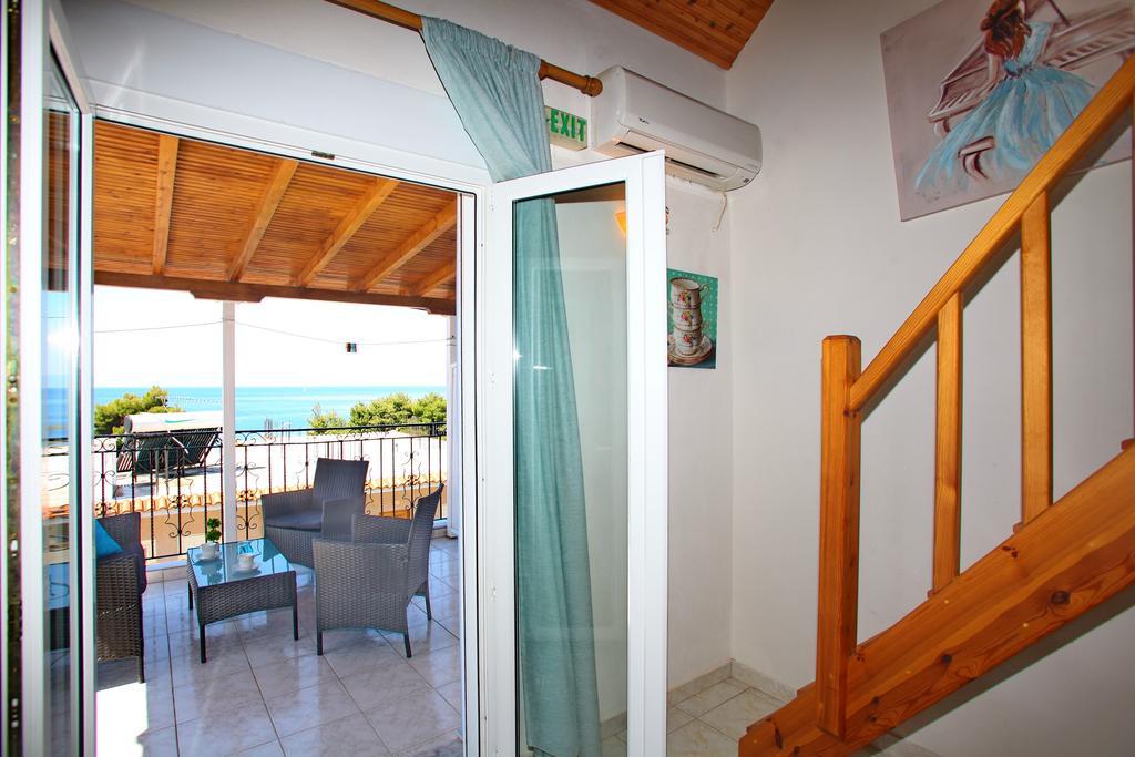 Mariren Apartment นิโอไกลมา ภายนอก รูปภาพ