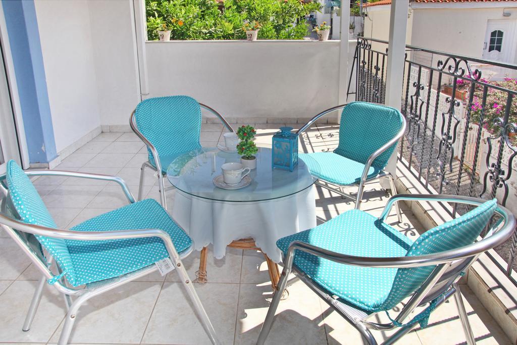 Mariren Apartment นิโอไกลมา ภายนอก รูปภาพ